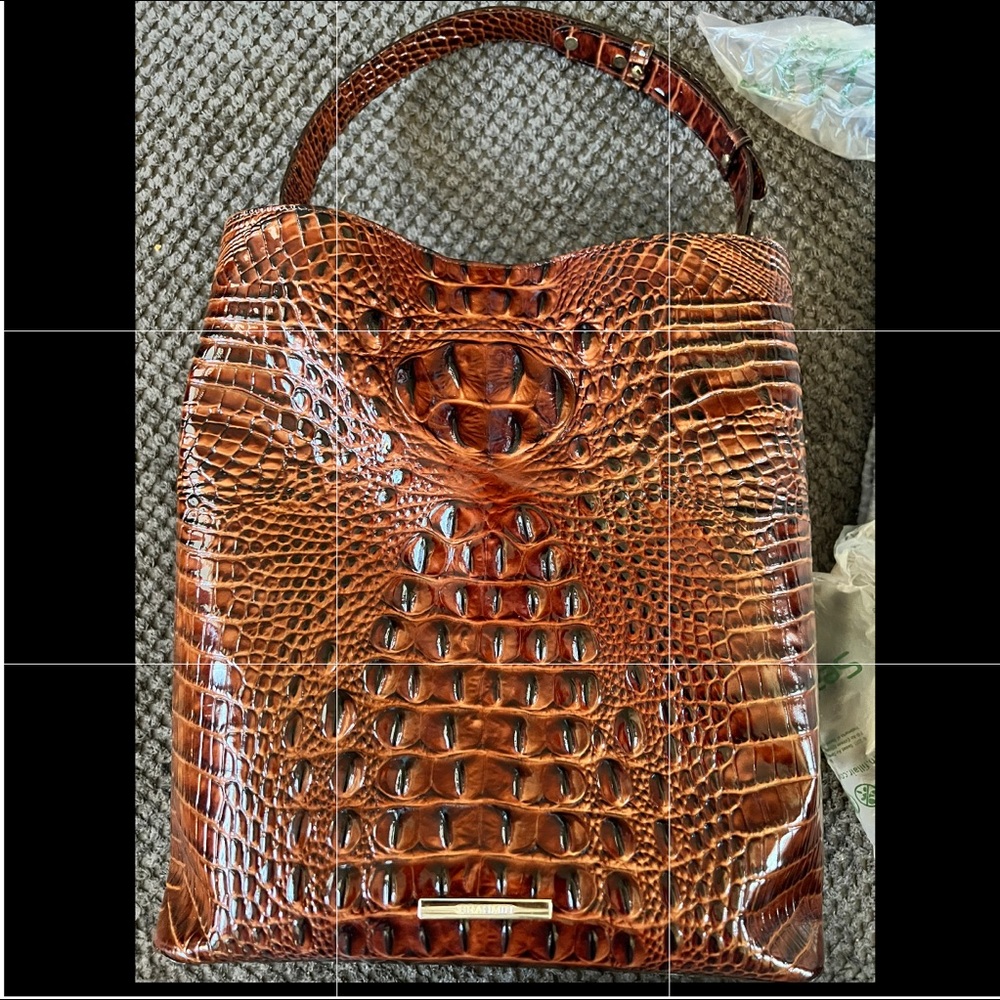 Brahmin cognac bucket bag LIKe NEW